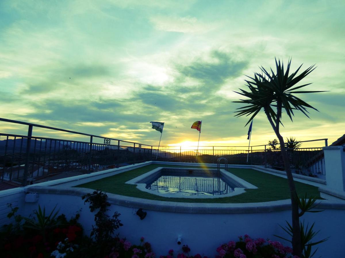 Hotel Sierra De Huesa Екстер'єр фото
