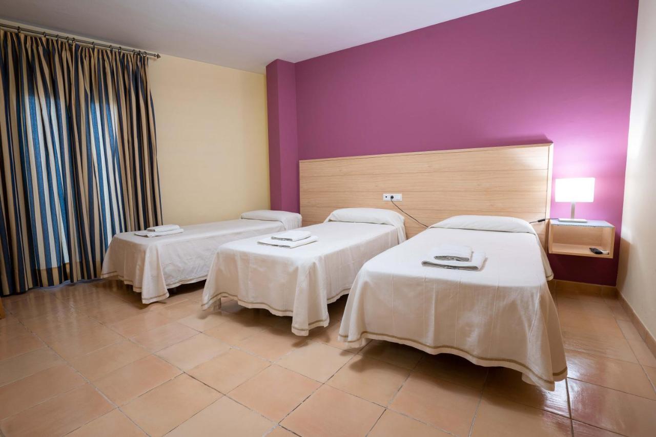 Hotel Sierra De Huesa Екстер'єр фото