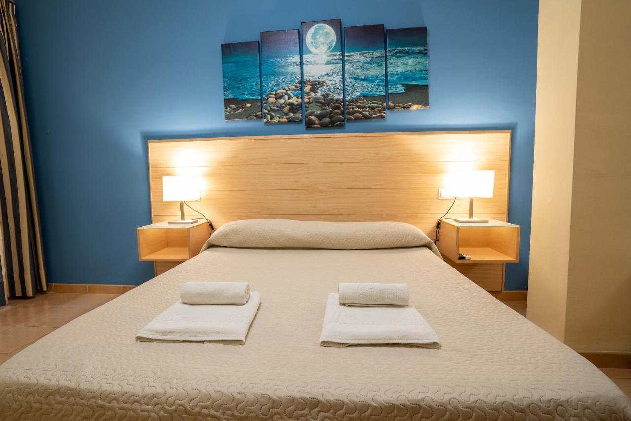Hotel Sierra De Huesa Екстер'єр фото